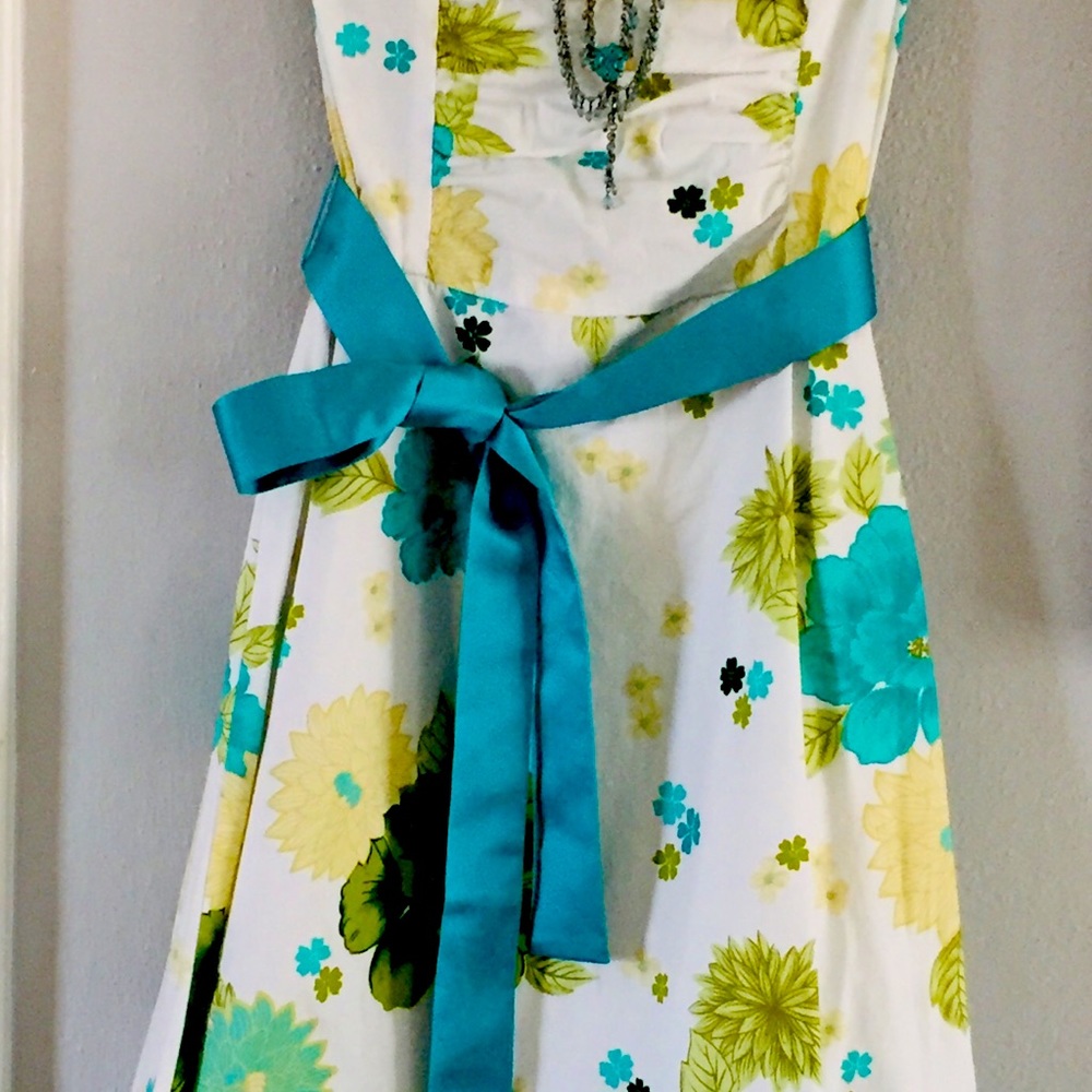 Ruby Rox size 3 strapless floral dress